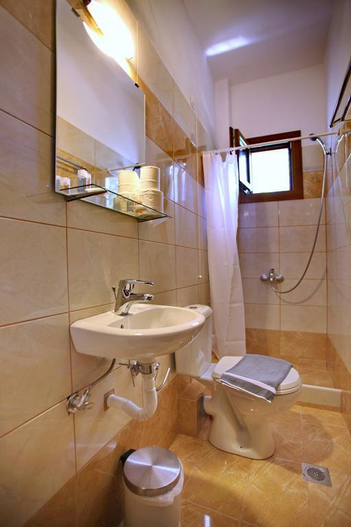 Aktaion Guest Rooms Скопелос Номер фото